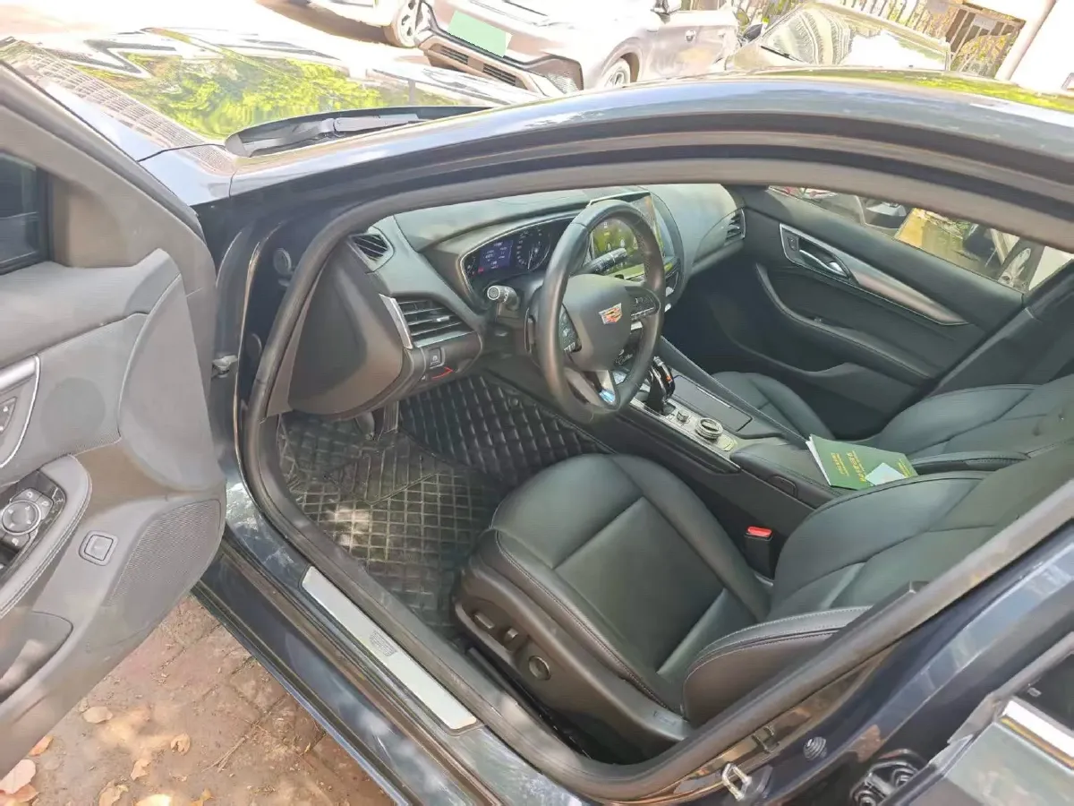 2022 Cadillac CT5 2.0T 237HP L4 10AT,autocango,china used car exporter,china ev exporter,chinese used car exporter,chinese used ev exporter