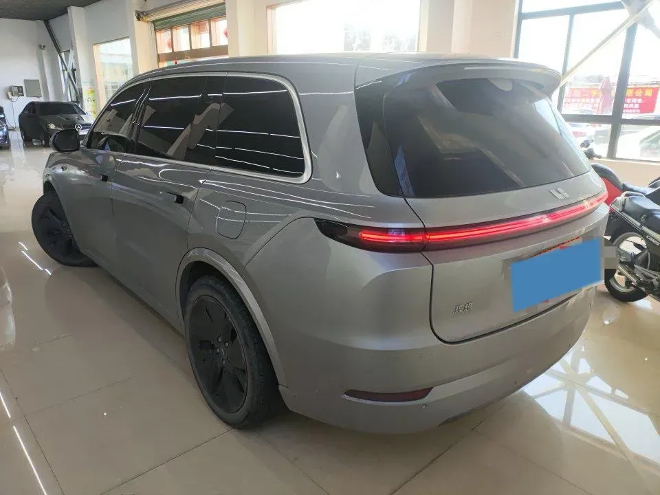 2022 Li L9 Range Extended 154HP REEV 42.6KWH,autocango,china used car exporter,china ev exporter,chinese used car exporter,chinese used ev exporter