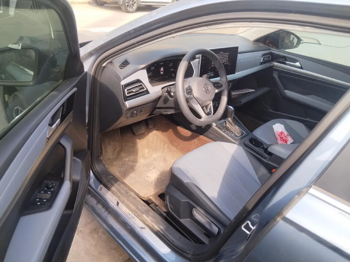 2023 Volkswagen Lavida 1.5L 110HP L4 6AT,autocango,china used car exporter,china ev exporter,chinese used car exporter,chinese used ev exporter