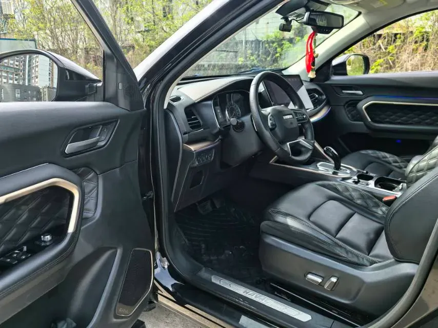 2021 Haval H6 1.5T 150HP L4 7DCT,autocango,china used car exporter,china ev exporter,chinese used car exporter,chinese used ev exporter