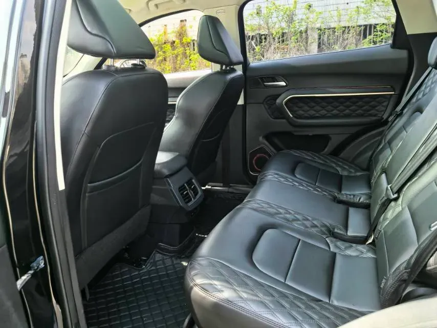 2021 Haval H6 1.5T 150HP L4 7DCT,autocango,china used car exporter,china ev exporter,chinese used car exporter,chinese used ev exporter