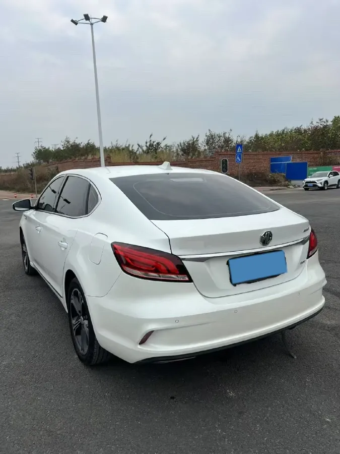 2019 MAXUS D60 1.5T 169HP L4 7DCT,autocango,china used car exporter,china ev exporter,chinese used car exporter,chinese used ev exporter