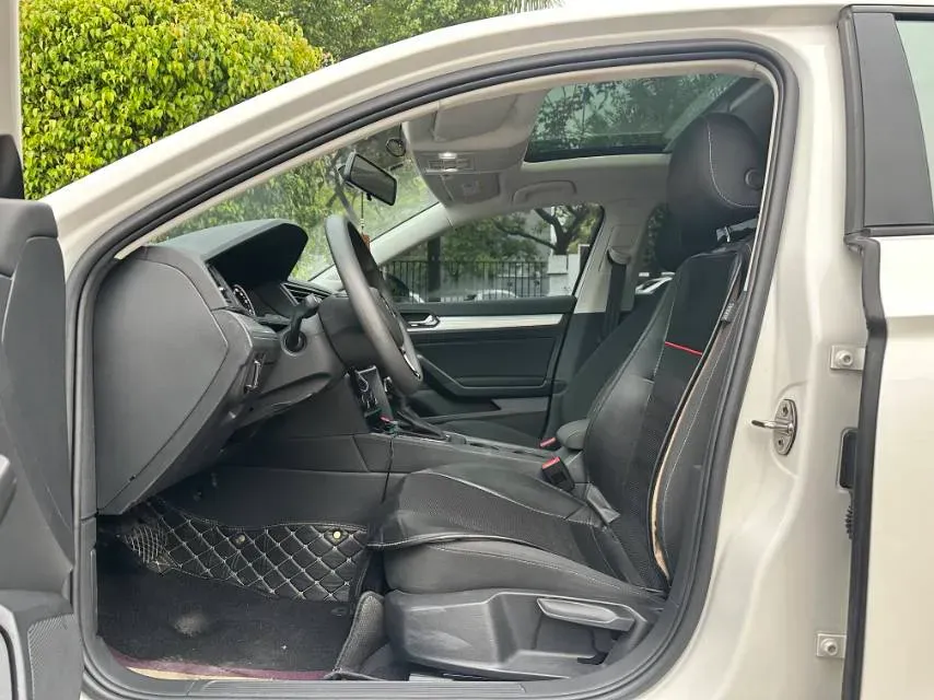 2021 DongFeng Forthing S50EV BEV 57.2KWH,autocango,china used car exporter,china ev exporter,chinese used car exporter,chinese used ev exporter