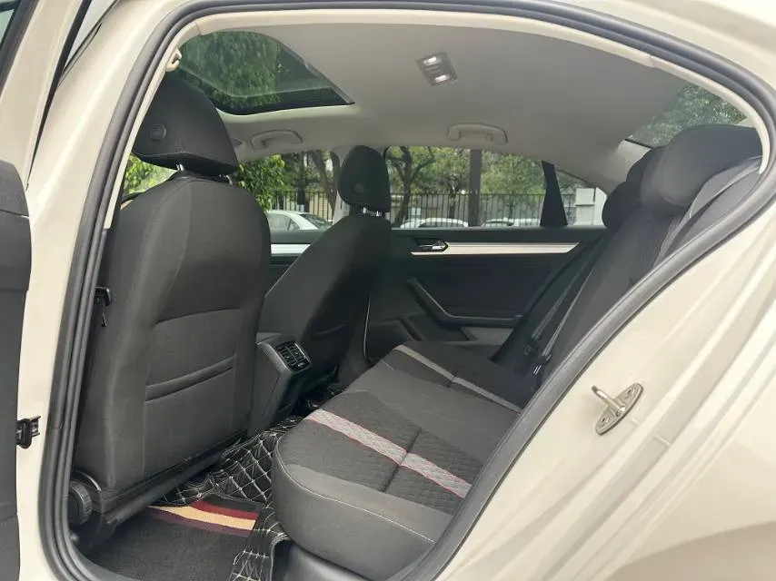 2021 DongFeng Forthing S50EV BEV 57.2KWH,autocango,china used car exporter,china ev exporter,chinese used car exporter,chinese used ev exporter