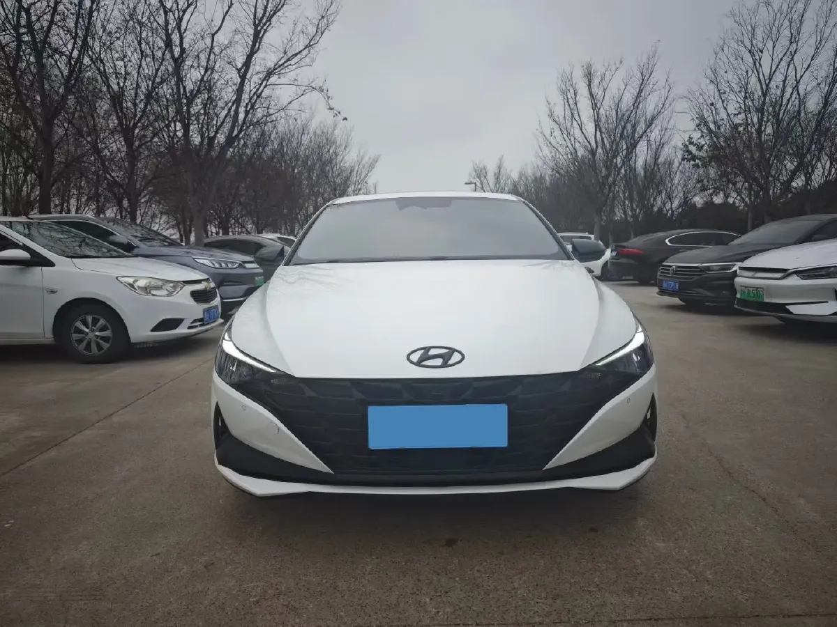 2022 Hyundai Elantra 1.5L 115HP L4 CVT,autocango,china used car exporter,china ev exporter,chinese used car exporter,chinese used ev exporter