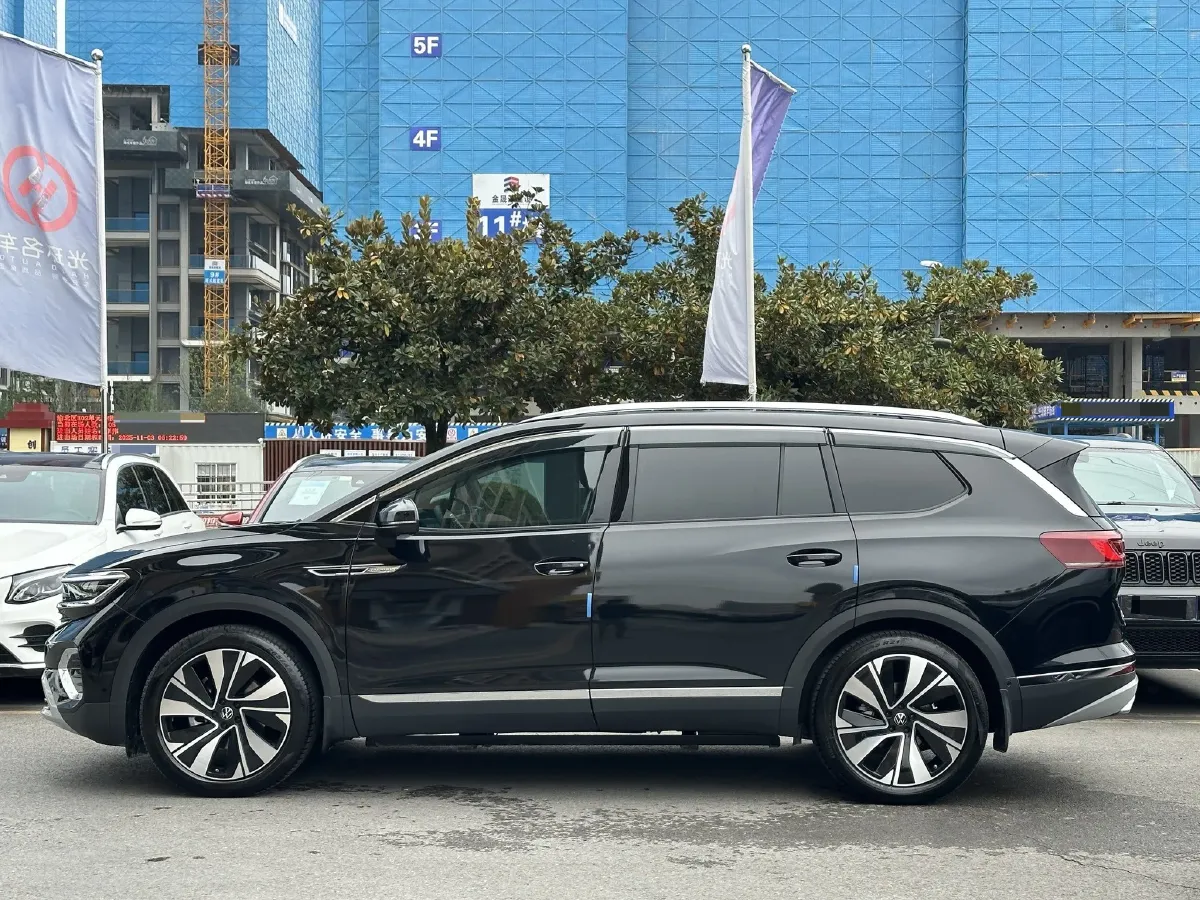 2024 Volkswagen Talagon 2.0T 220HP L4 7DCT,autocango,china used car exporter,china ev exporter,chinese used car exporter,chinese used ev exporter