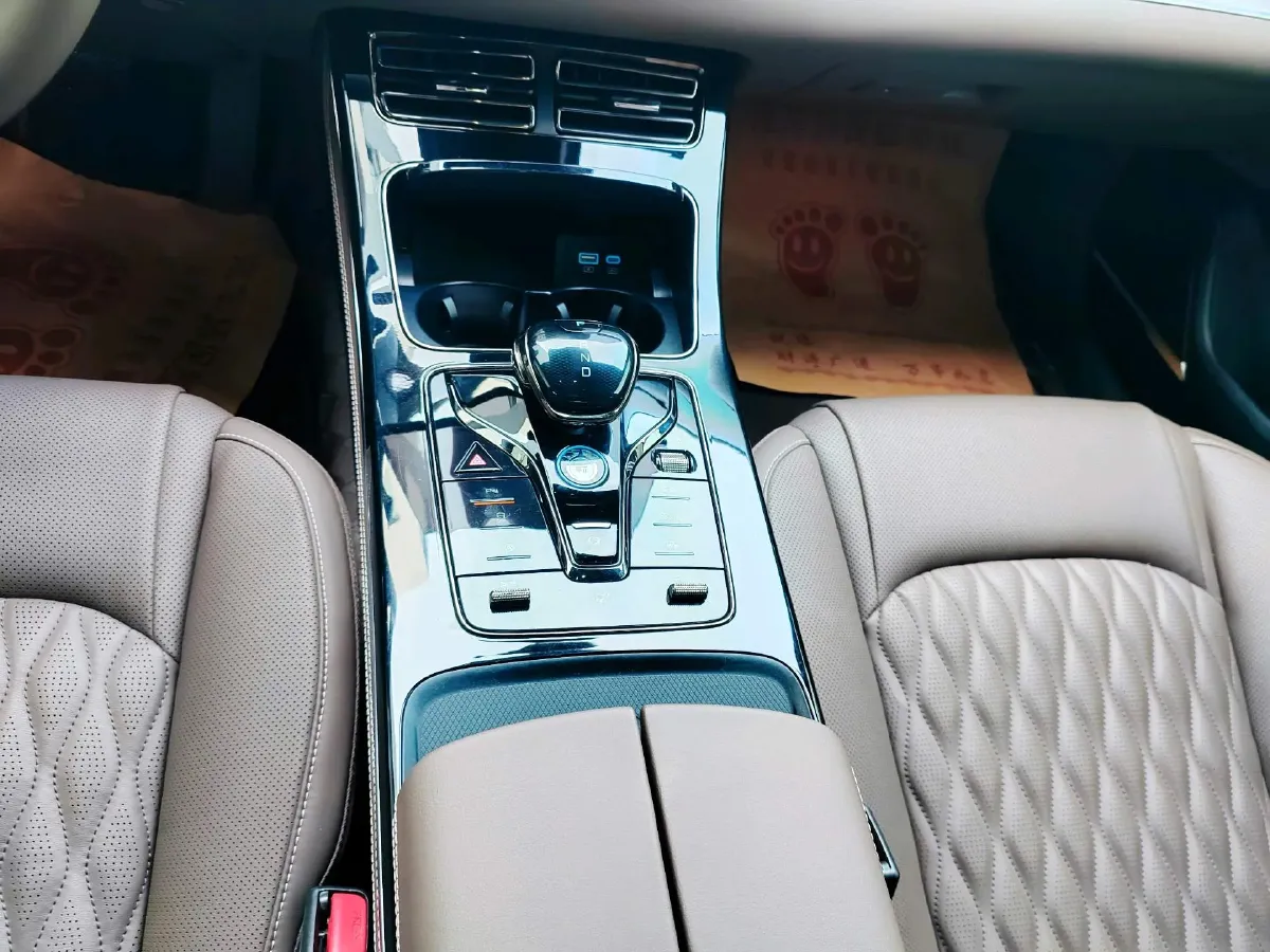 2024 BYD Han BEV 60.48KWH,autocango,china used car exporter,china ev exporter,chinese used car exporter,chinese used ev exporter