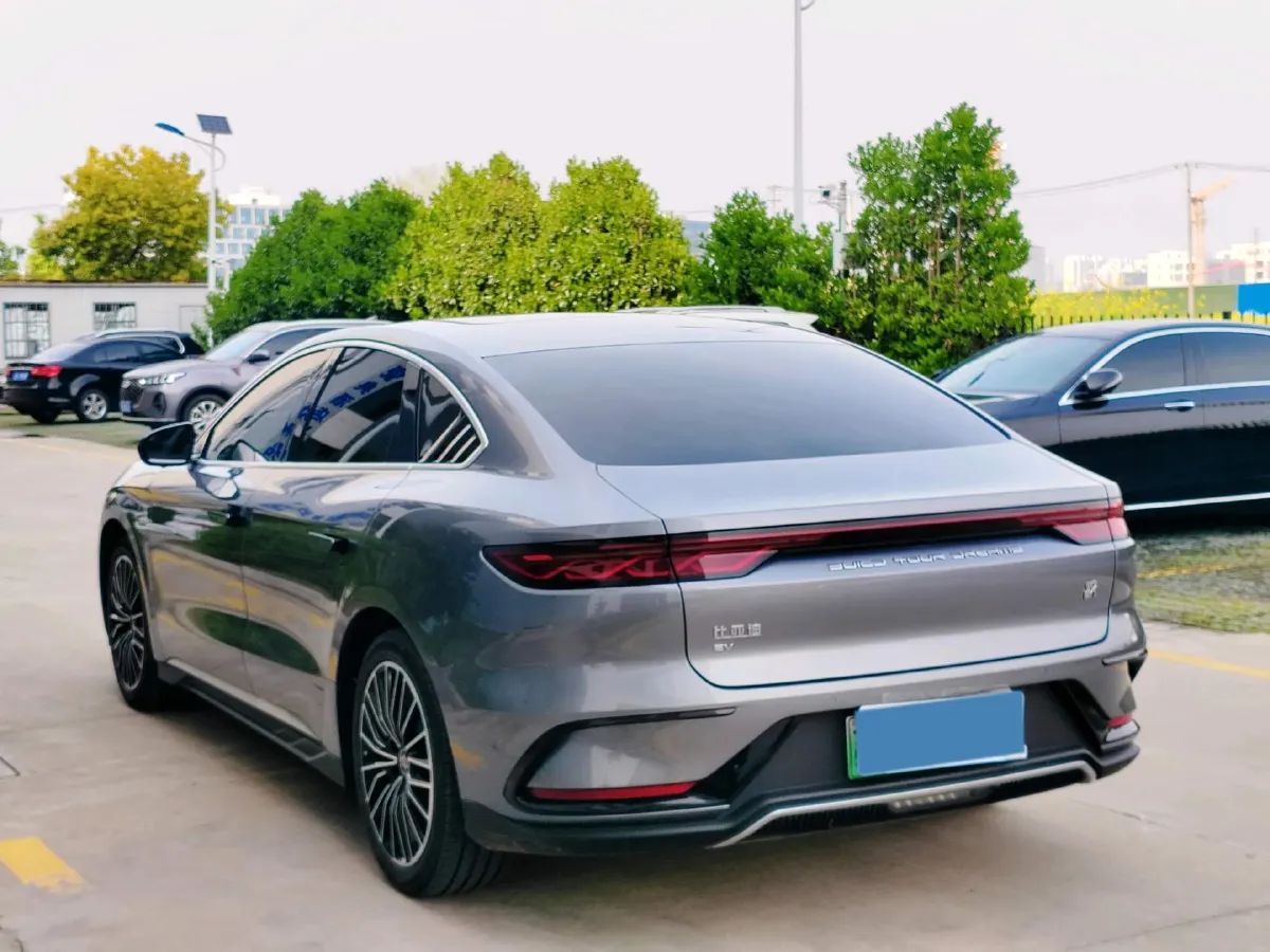 2024 BYD Han BEV 60.48KWH,autocango,china used car exporter,china ev exporter,chinese used car exporter,chinese used ev exporter