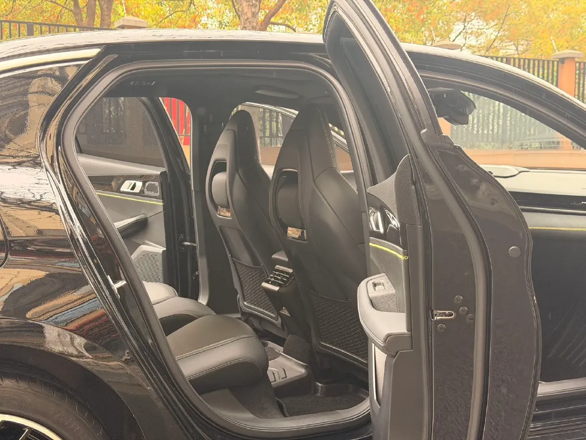 2023 LYNK&CO 03 2.0T 254HP L4 7DCT,autocango,china used car exporter,china ev exporter,chinese used car exporter,chinese used ev exporter