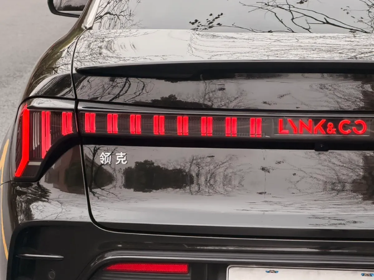2023 LYNK&CO 03 2.0T 254HP L4 7DCT,autocango,china used car exporter,china ev exporter,chinese used car exporter,chinese used ev exporter