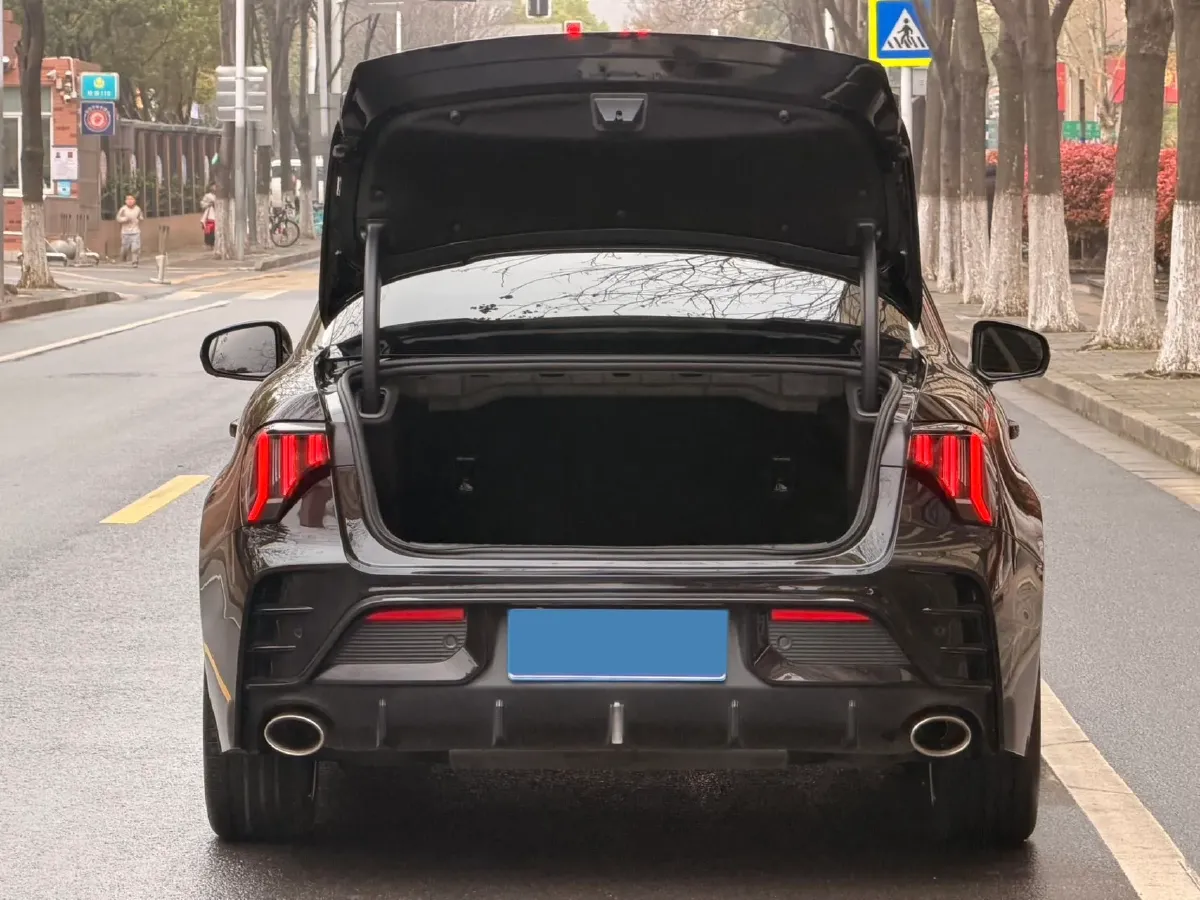 2023 LYNK&CO 03 2.0T 254HP L4 7DCT,autocango,china used car exporter,china ev exporter,chinese used car exporter,chinese used ev exporter