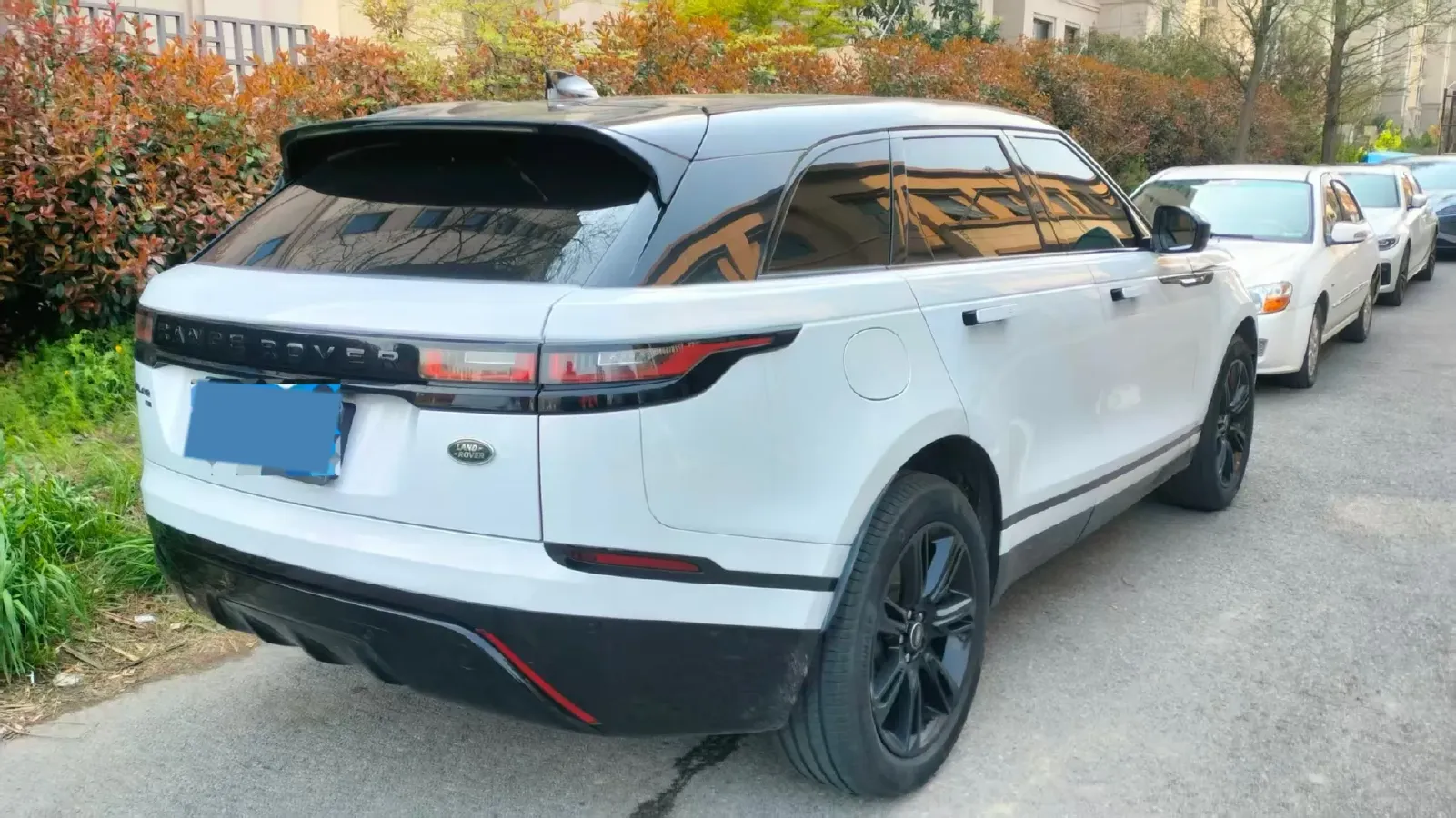 2021 Land Rover Range Rover Velar 2.0T 250HP L4 8AT,autocango,china used car exporter,china ev exporter,chinese used car exporter,chinese used ev exporter