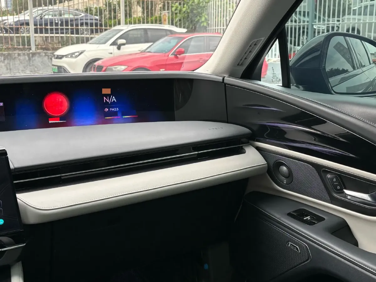 2023 Lincoln Nautilus 2.0T 261HP L4 8AT,autocango,china used car exporter,china ev exporter,chinese used car exporter,chinese used ev exporter