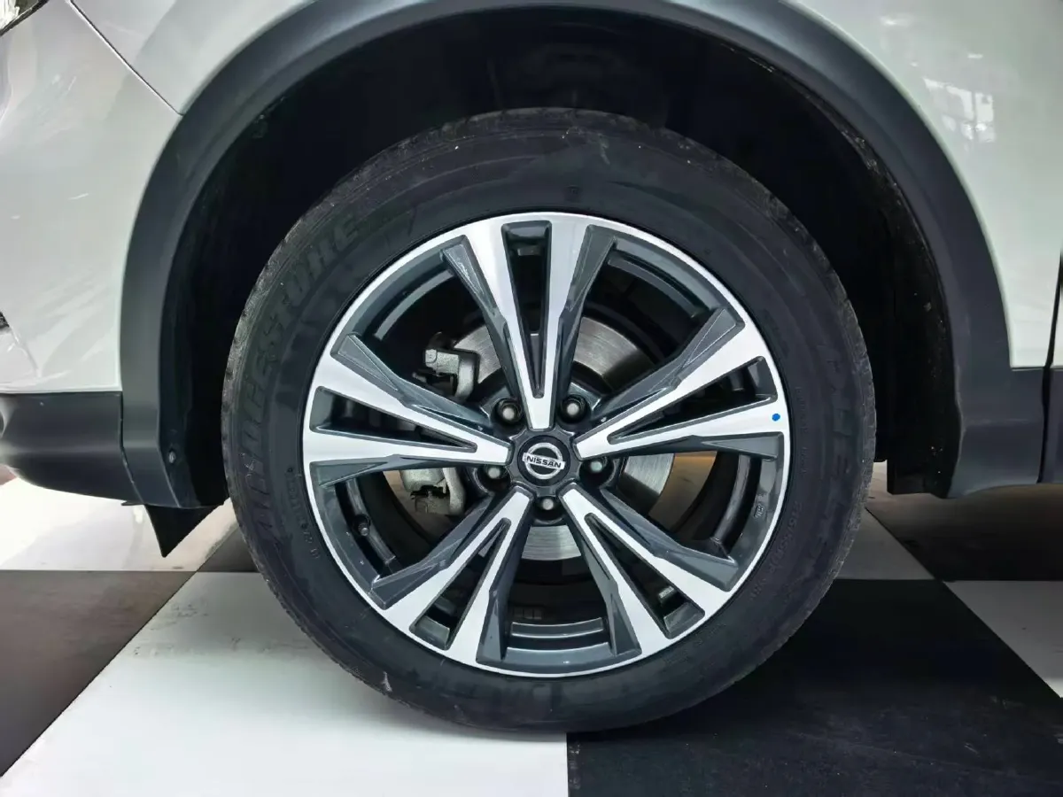 2022 Nissan Qashqai 2.0L 151HP L4 CVT,autocango,china used car exporter,china ev exporter,chinese used car exporter,chinese used ev exporter