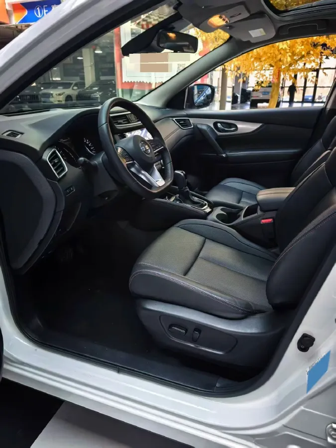 2022 Nissan Qashqai 2.0L 151HP L4 CVT,autocango,china used car exporter,china ev exporter,chinese used car exporter,chinese used ev exporter