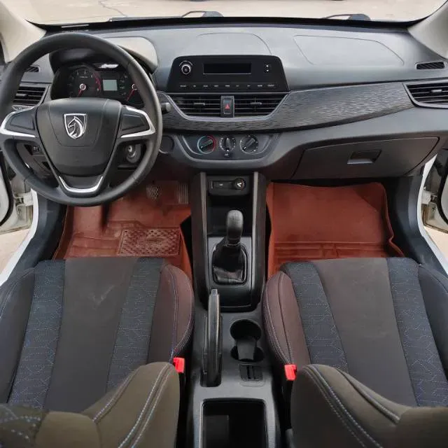 2020 BaoJun 310 1.2L 80HP L4 5MT,autocango,china used car exporter,china ev exporter,chinese used car exporter,chinese used ev exporter
