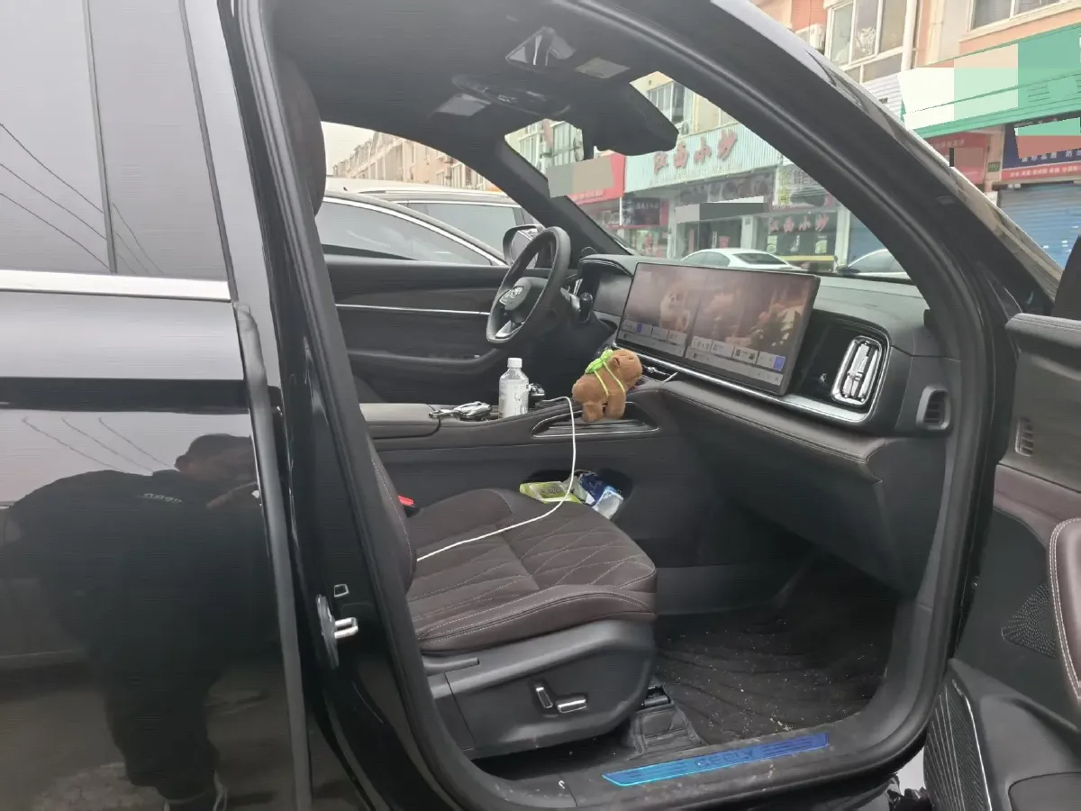 2026 Geely Monjaro 2.0T 272HP L4 8AT,autocango,china used car exporter,china ev exporter,chinese used car exporter,chinese used ev exporter