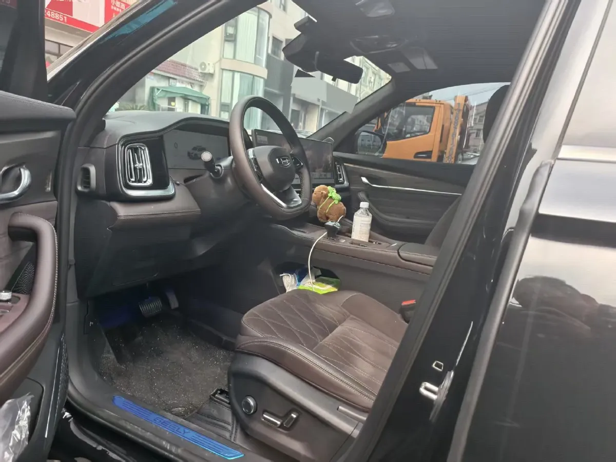 2026 Geely Monjaro 2.0T 272HP L4 8AT,autocango,china used car exporter,china ev exporter,chinese used car exporter,chinese used ev exporter