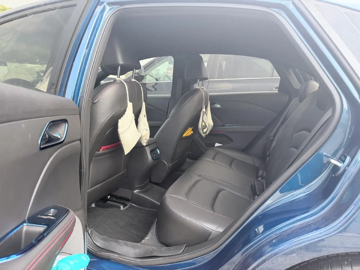 2019 Chevrolet Monza 1.3T 163HP L3 6AT,autocango,china used car exporter,china ev exporter,chinese used car exporter,chinese used ev exporter