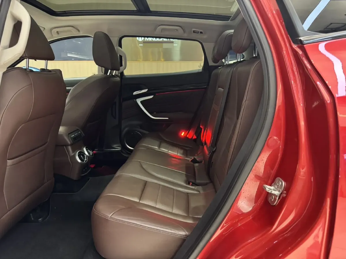 2017 WEY VV7 2.0T 234HP L4 7DCT,autocango,china used car exporter,china ev exporter,chinese used car exporter,chinese used ev exporter