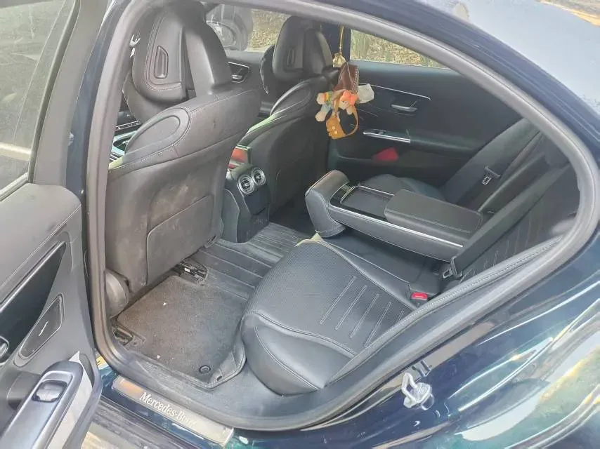 2023 Mercedes-Benz C Class 1.5T 204HP L4 9AT,autocango,china used car exporter,china ev exporter,chinese used car exporter,chinese used ev exporter