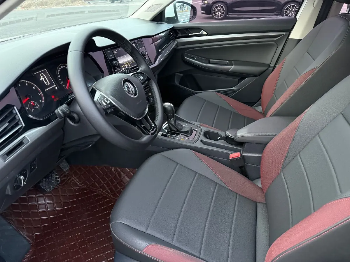 2019 MAXUS T70 2.0T 163HP L4 6AT,autocango,china used car exporter,china ev exporter,chinese used car exporter,chinese used ev exporter