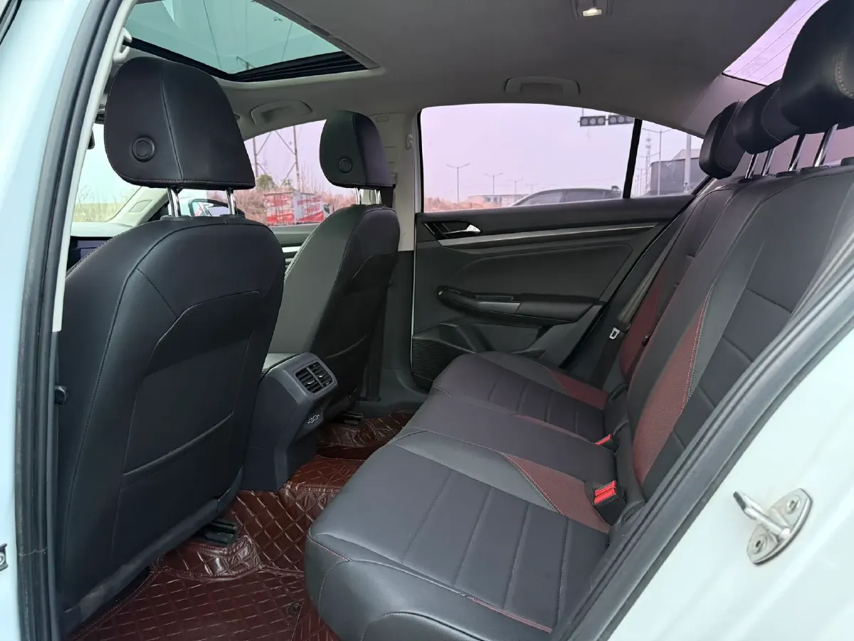 2019 MAXUS T70 2.0T 163HP L4 6AT,autocango,china used car exporter,china ev exporter,chinese used car exporter,chinese used ev exporter