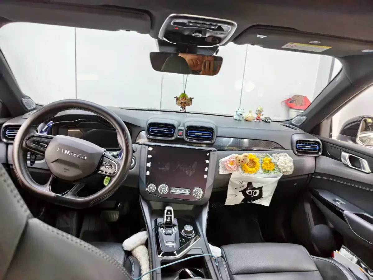 2022 LYNK&CO 03 2.0T 190HP L4 7DCT,autocango,china used car exporter,china ev exporter,chinese used car exporter,chinese used ev exporter