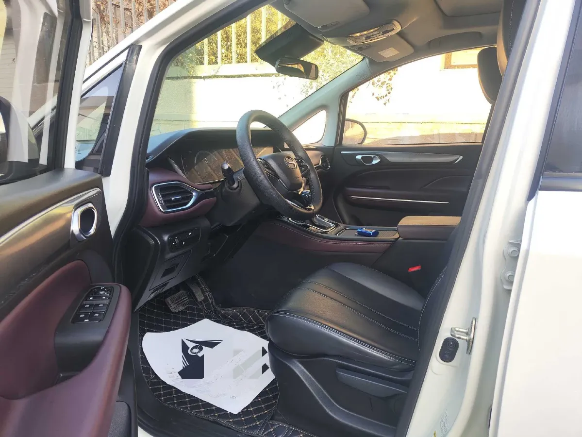 2021 GAC Trumpchi M6 1.5T 169HP L4 7DCT,autocango,china used car exporter,china ev exporter,chinese used car exporter,chinese used ev exporter