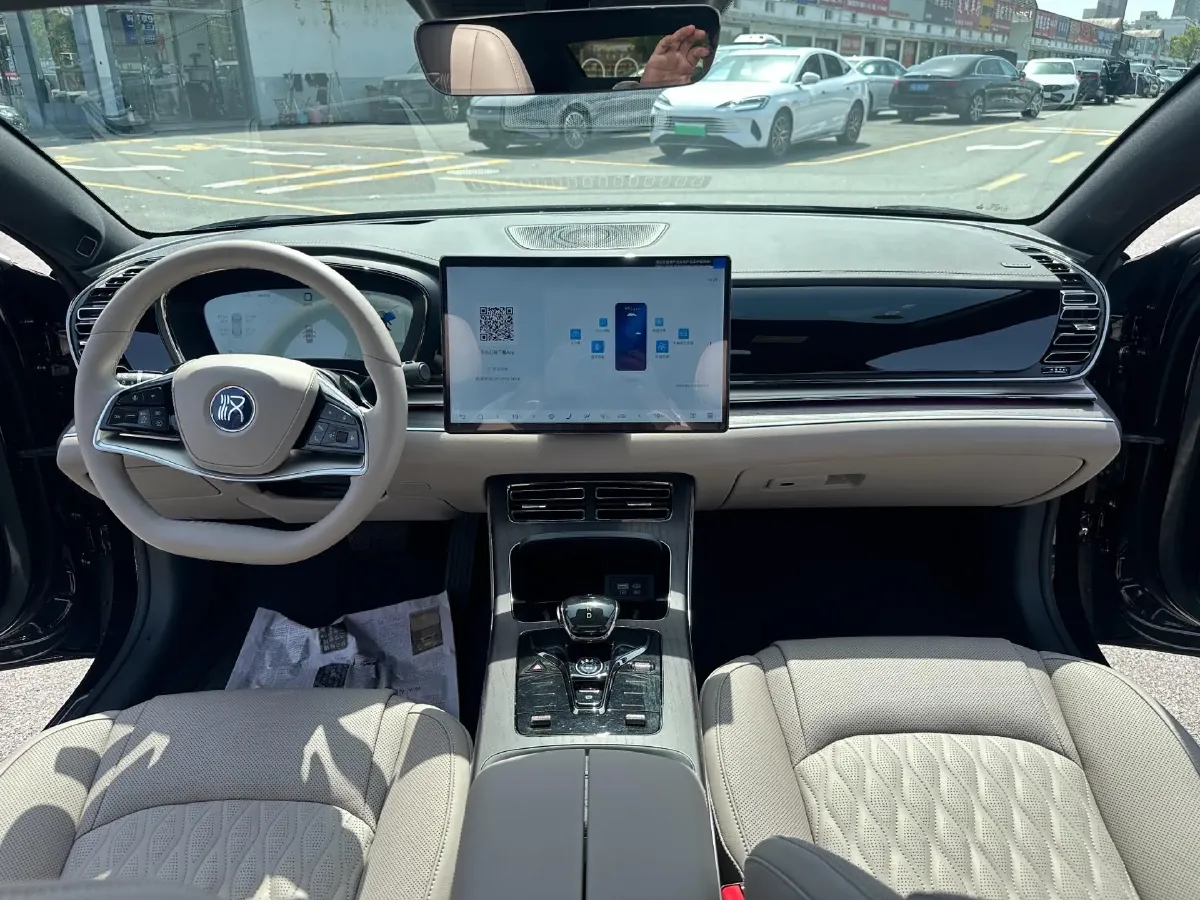 2025 BYD Han 1.5T 156HP L4 E-CVT PHEV,autocango,china used car exporter,china ev exporter,chinese used car exporter,chinese used ev exporter