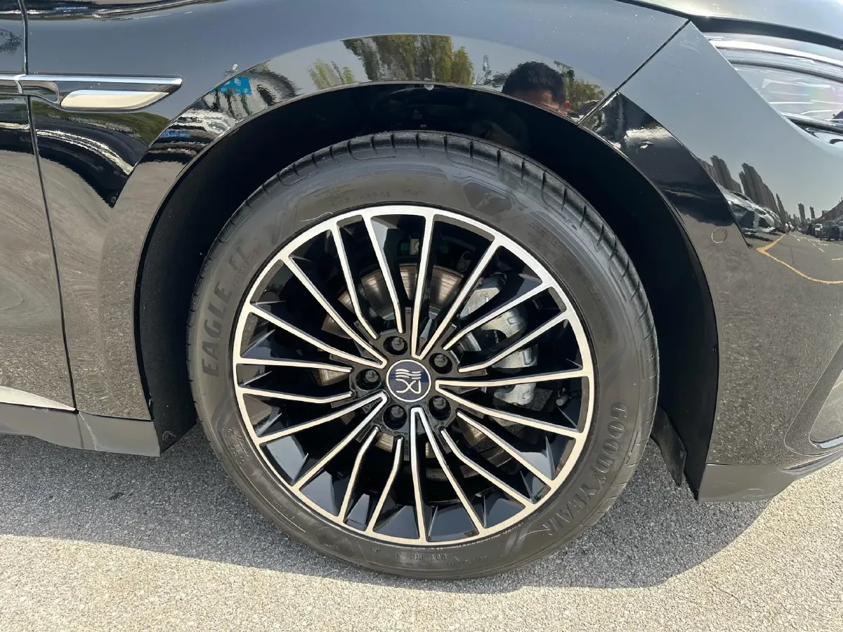 2025 BYD Han 1.5T 156HP L4 E-CVT PHEV,autocango,china used car exporter,china ev exporter,chinese used car exporter,chinese used ev exporter