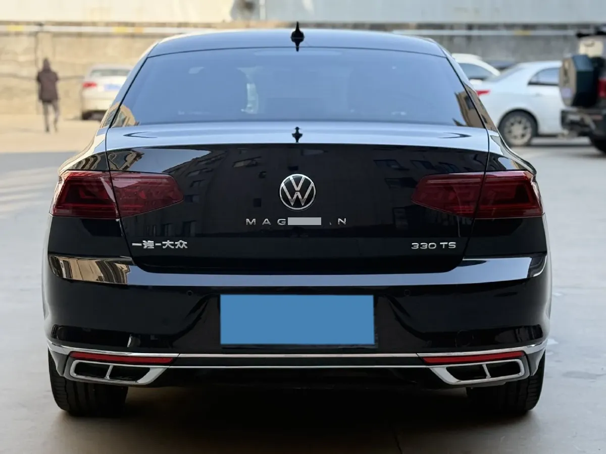 2023 Volkswagen Magotan 2.0T 186HP L4 7DCT,autocango,china used car exporter,china ev exporter,chinese used car exporter,chinese used ev exporter