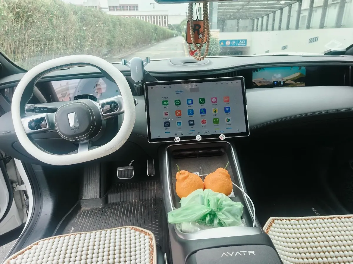 2023 Avatr 11 BEV 90.38KWH,autocango,china used car exporter,china ev exporter,chinese used car exporter,chinese used ev exporter