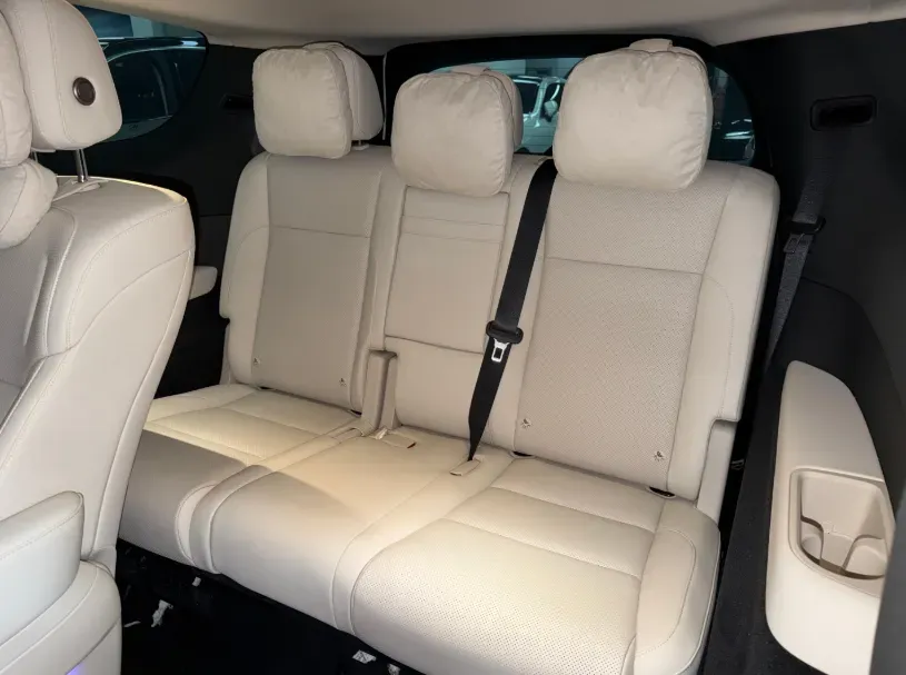 2025 Li MEGA BEV,autocango,china used car exporter,china ev exporter,chinese used car exporter,chinese used ev exporter