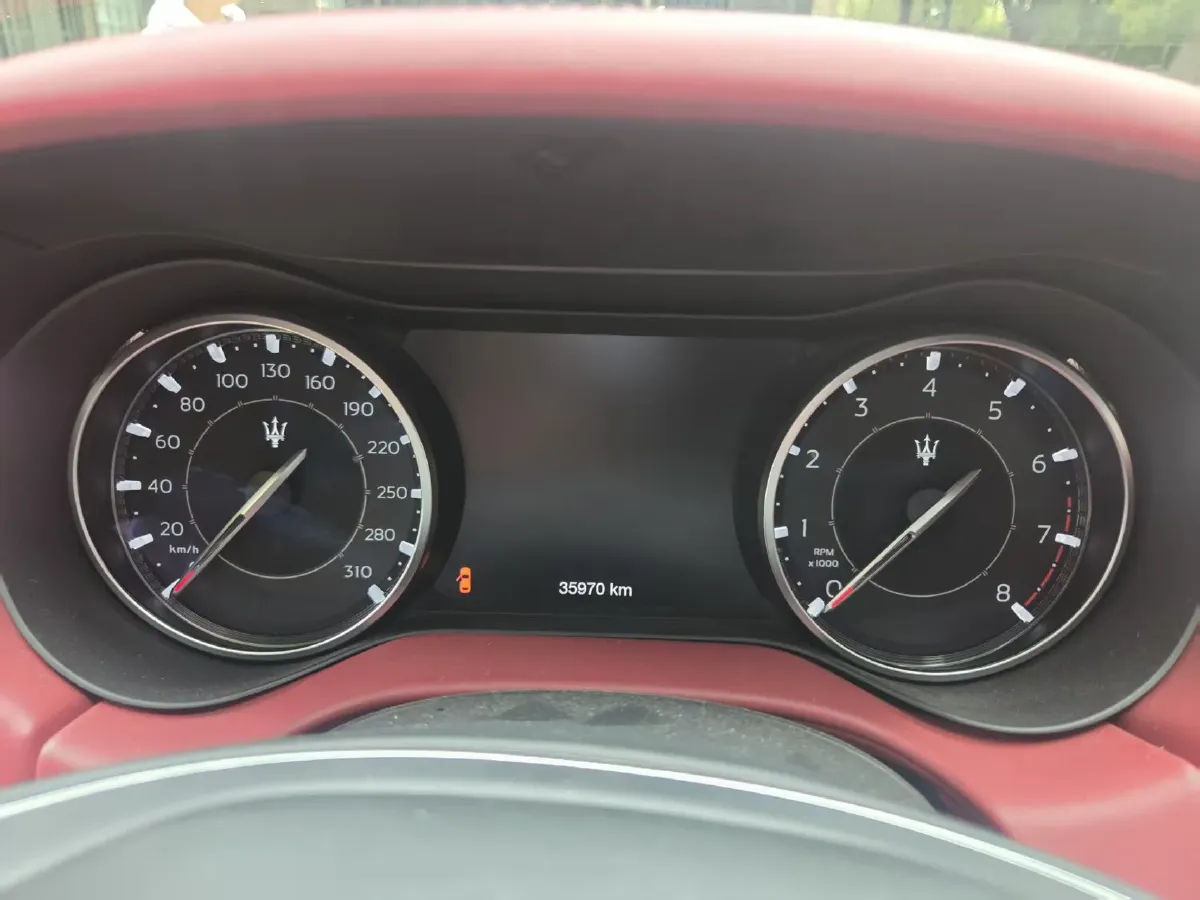 2022 Audi Q7 2.0T 245HP L4 8AT,autocango,china used car exporter,china ev exporter,chinese used car exporter,chinese used ev exporter