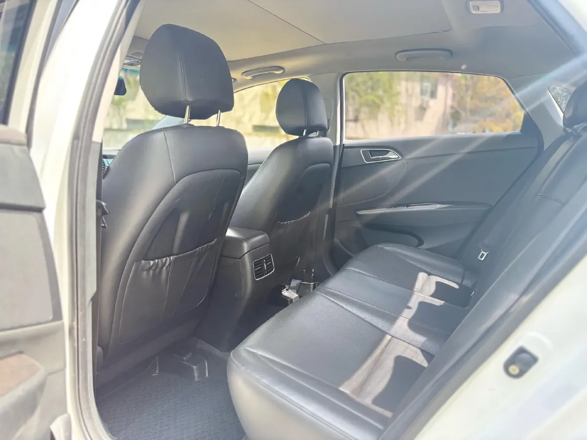 2019 Hyundai Mistra 1.8L 143HP L4 6AT,autocango,china used car exporter,china ev exporter,chinese used car exporter,chinese used ev exporter