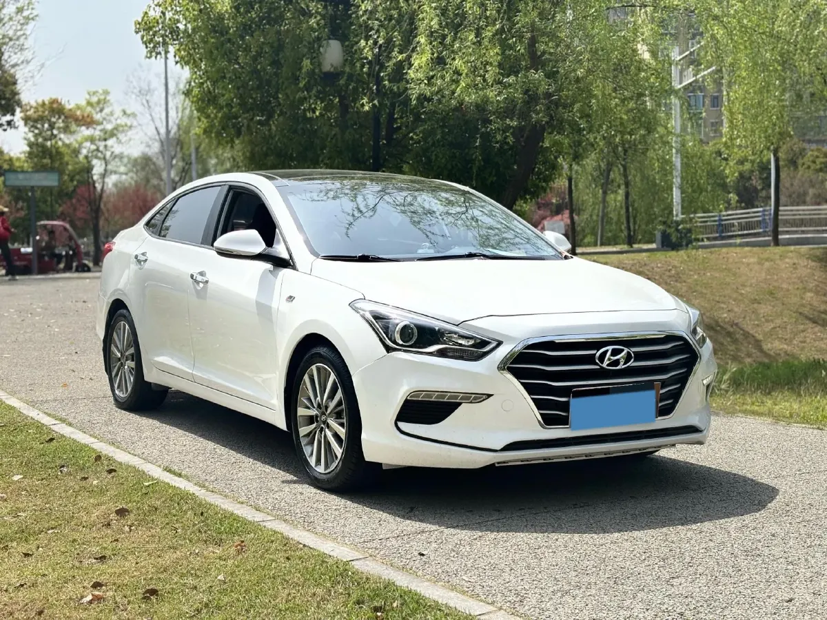 2019 Hyundai Mistra 1.8L 143HP L4 6AT,autocango,china used car exporter,china ev exporter,chinese used car exporter,chinese used ev exporter