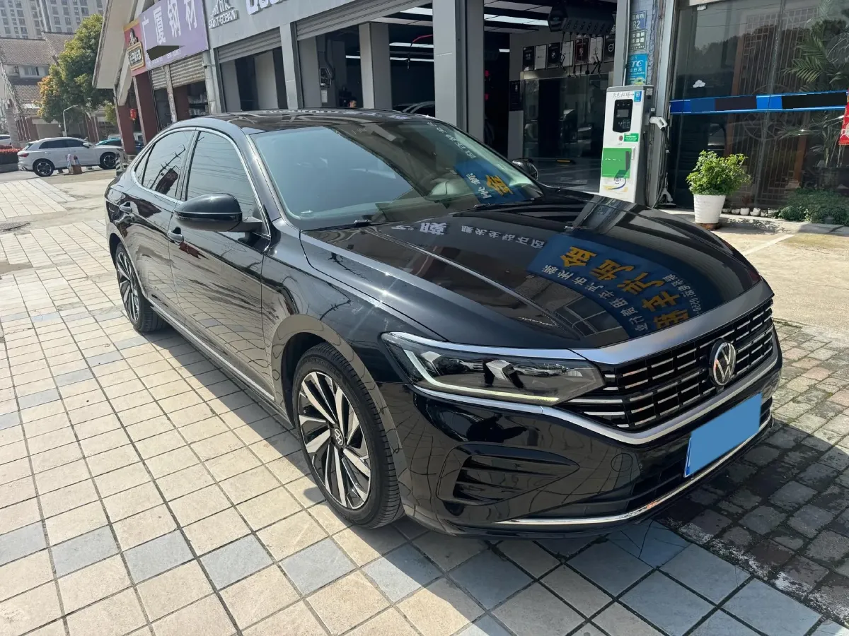 2022 Skoda Kodiak GT 2.0T 186HP L4 7DCT,autocango,china used car exporter,china ev exporter,chinese used car exporter,chinese used ev exporter