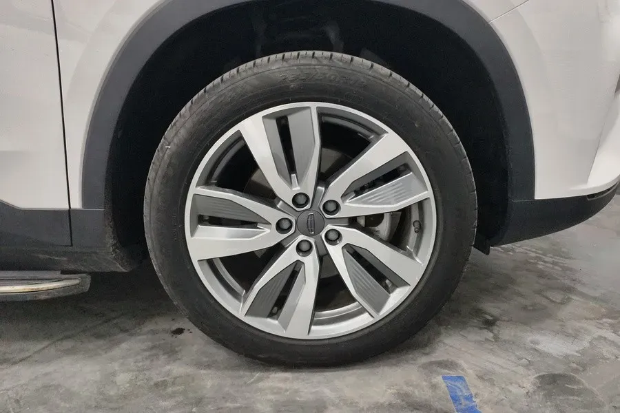 2022 Geely Okavango 1.8T 184HP L4 7DCT,autocango,china used car exporter,china ev exporter,chinese used car exporter,chinese used ev exporter