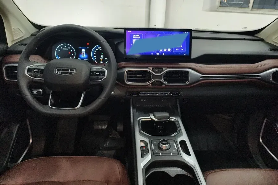 2022 Geely Okavango 1.8T 184HP L4 7DCT,autocango,china used car exporter,china ev exporter,chinese used car exporter,chinese used ev exporter