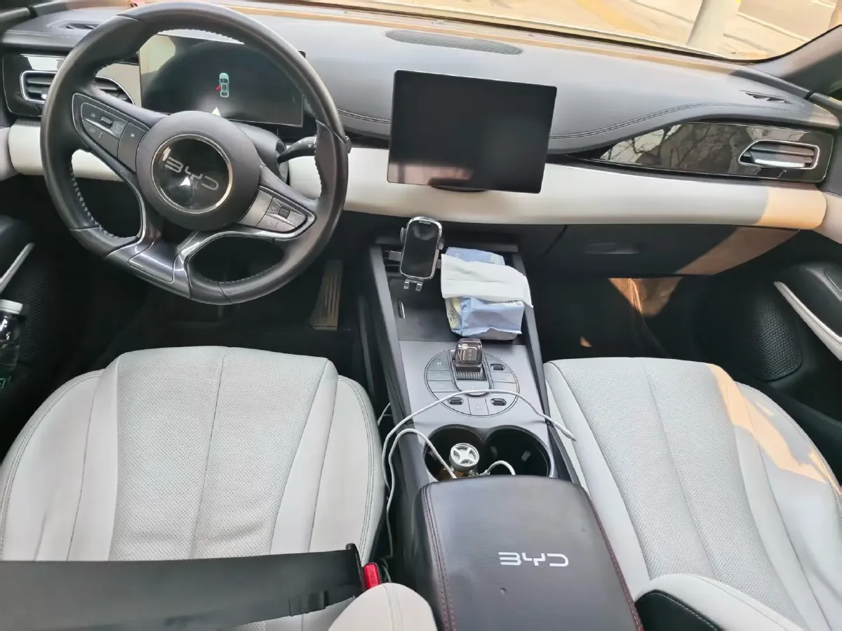 2024 BYD Seal06 1.5L 101HP L4 E-CVT PHEV 10.08KWH,autocango,china used car exporter,china ev exporter,chinese used car exporter,chinese used ev exporter