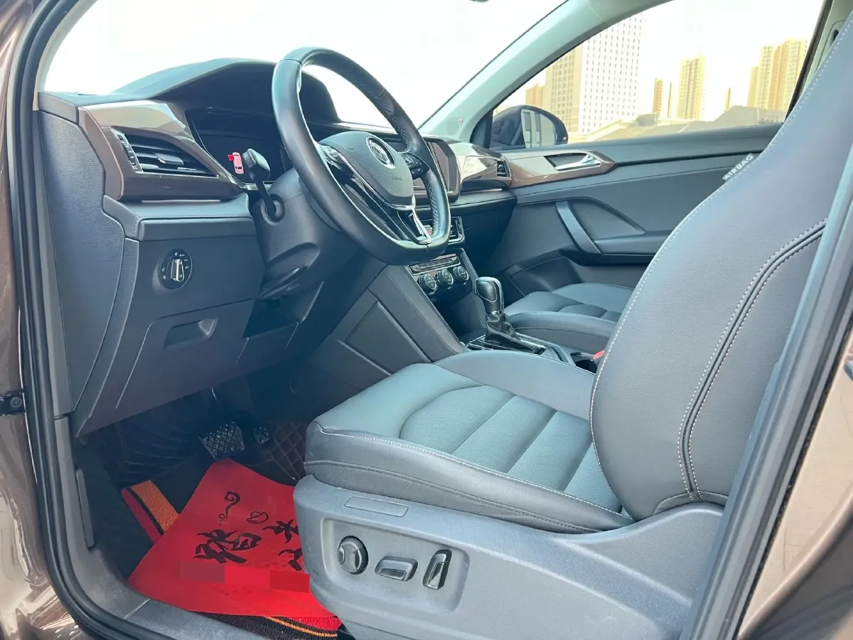 2019 HanTeng X5 BEV 42.72KWH,autocango,china used car exporter,china ev exporter,chinese used car exporter,chinese used ev exporter