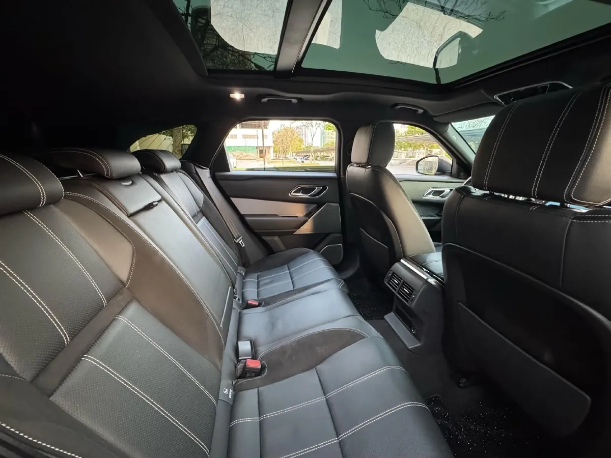 2019 Land Rover Range Rover Velar 3.0T 380HP V6 8AT,autocango,china used car exporter,china ev exporter,chinese used car exporter,chinese used ev exporter