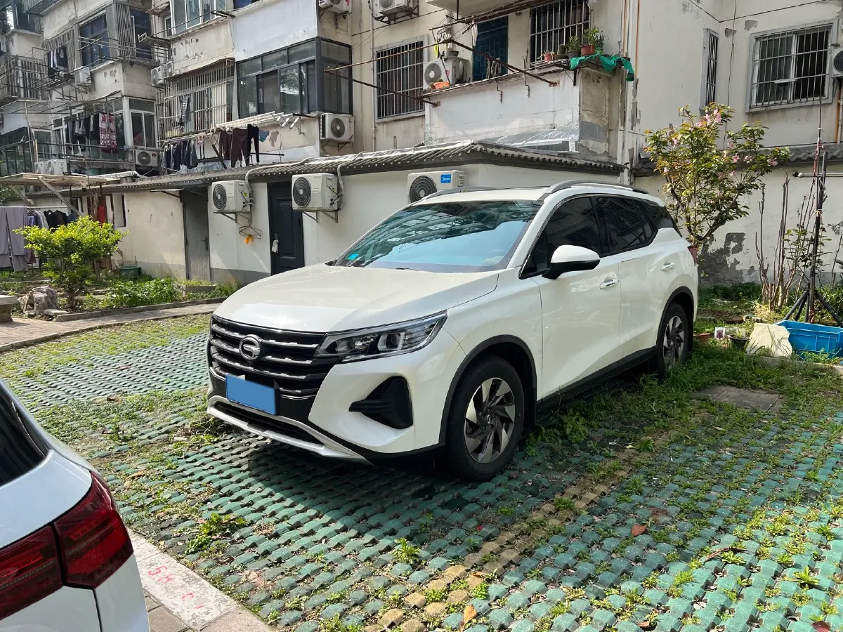 2020 GAC Trumpchi GS4 1.5T 169HP L4 6MT,autocango,china used car exporter,china ev exporter,chinese used car exporter,chinese used ev exporter