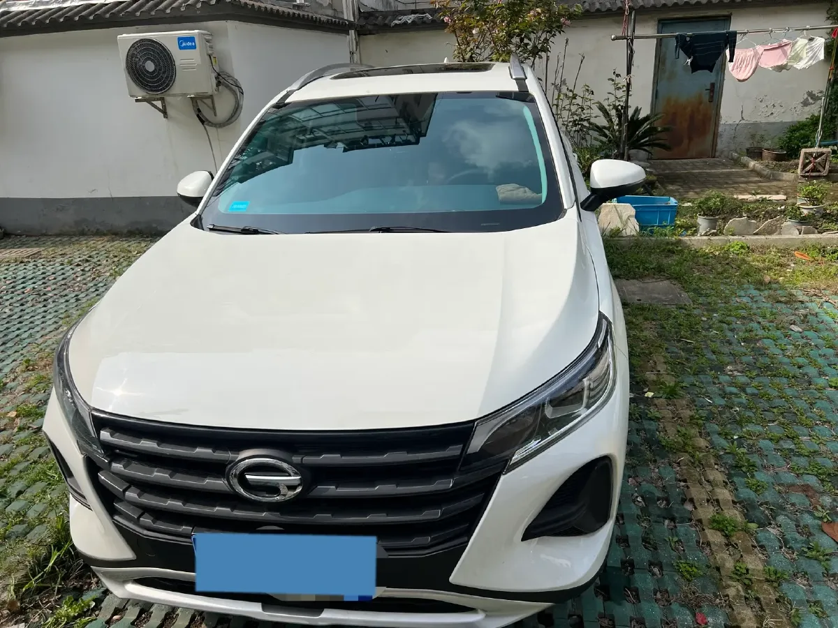 2020 GAC Trumpchi GS4 1.5T 169HP L4 6MT,autocango,china used car exporter,china ev exporter,chinese used car exporter,chinese used ev exporter