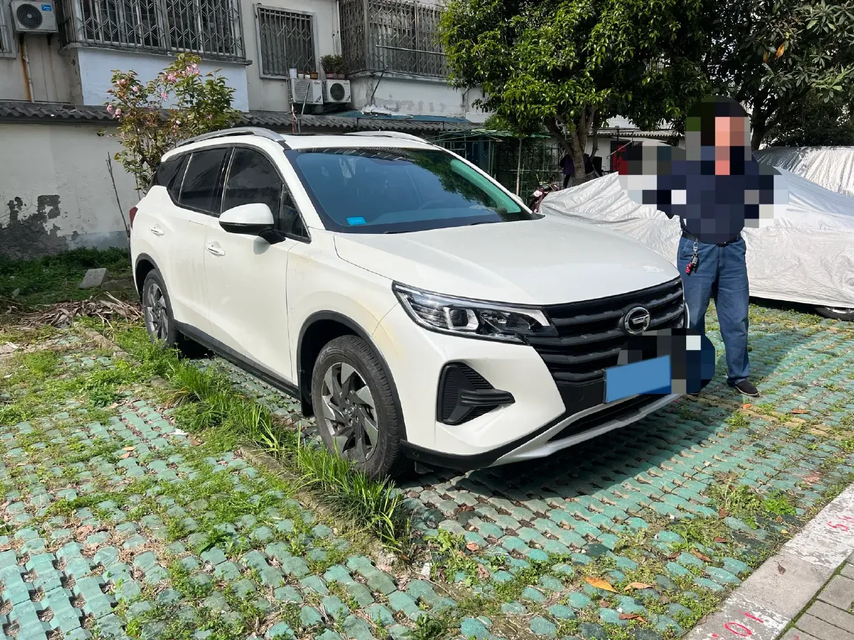 2020 GAC Trumpchi GS4 1.5T 169HP L4 6MT,autocango,china used car exporter,china ev exporter,chinese used car exporter,chinese used ev exporter