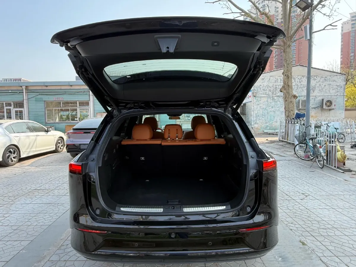 2025 Xpeng G9 BEV 79KWH,autocango,china used car exporter,china ev exporter,chinese used car exporter,chinese used ev exporter