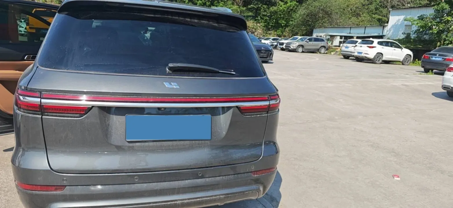 2020 Li ONE Range Extended 131HP REEV 40.5KWH,autocango,china used car exporter,china ev exporter,chinese used car exporter,chinese used ev exporter