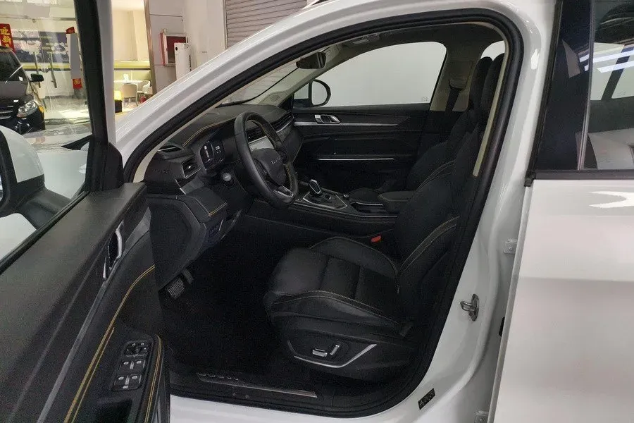 2024 LYNK&CO 01 2.0T 254HP L4 8AT,autocango,china used car exporter,china ev exporter,chinese used car exporter,chinese used ev exporter