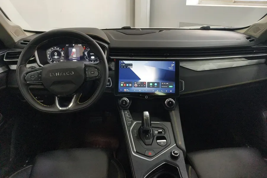 2024 LYNK&CO 01 2.0T 254HP L4 8AT,autocango,china used car exporter,china ev exporter,chinese used car exporter,chinese used ev exporter